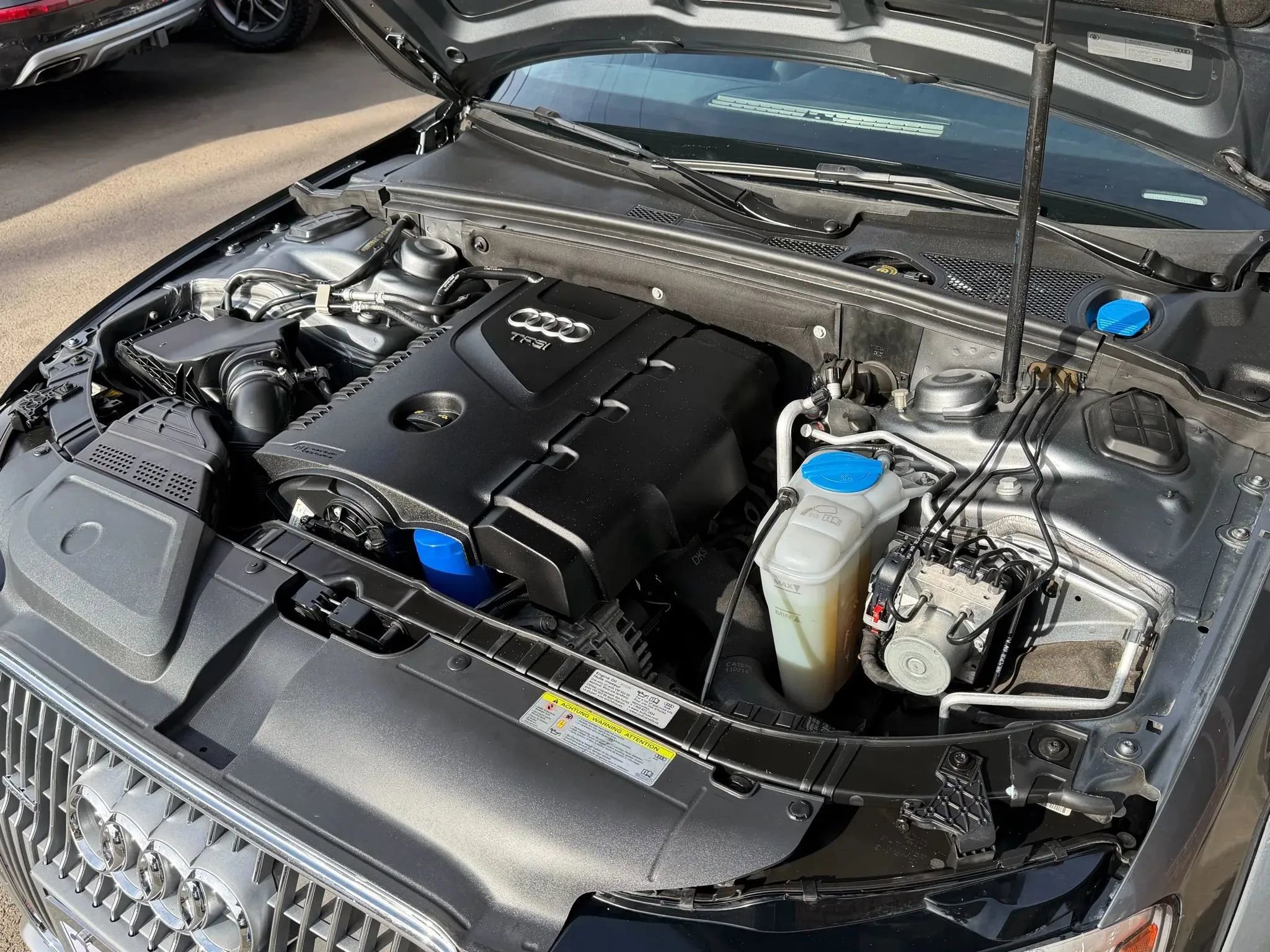 Used 2015 Audi A4 Premium Plus w/ Technology Package image 8