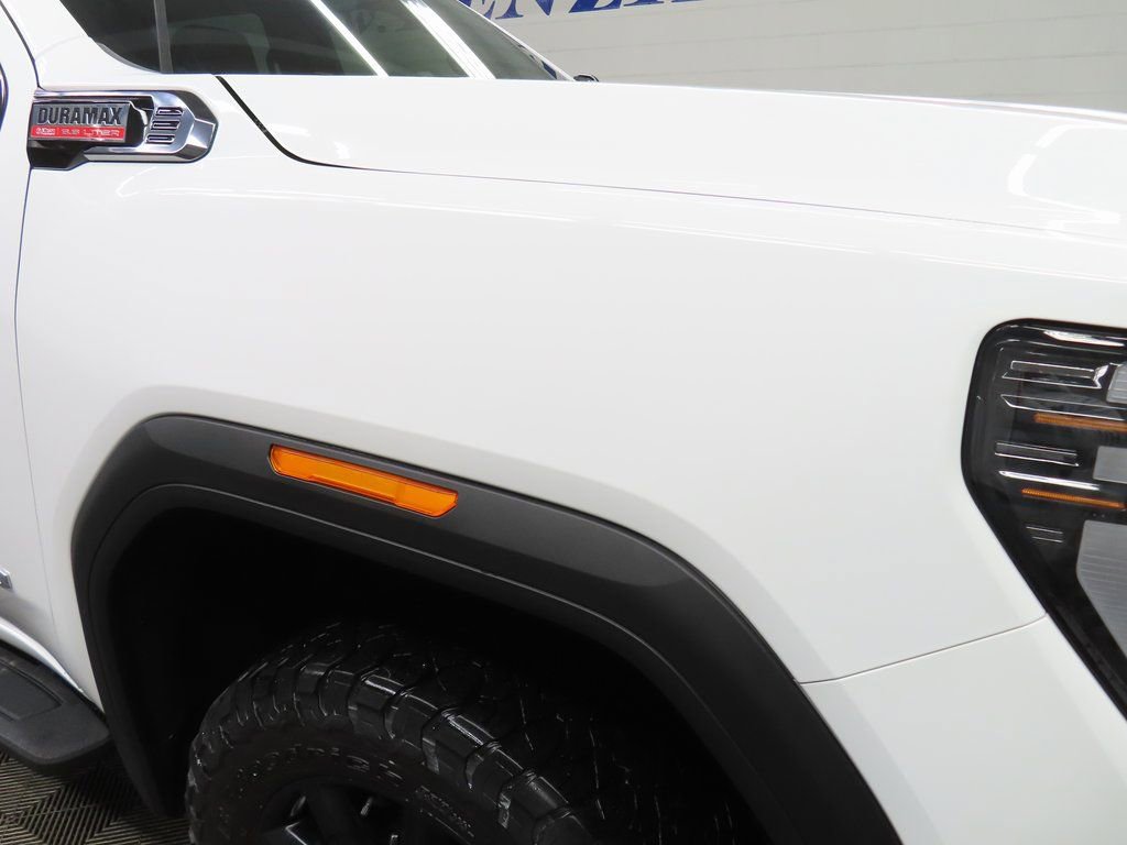 Used 2025 GMC Sierra 3500 AT4 w/ AT4 Premium Plus Package image 36