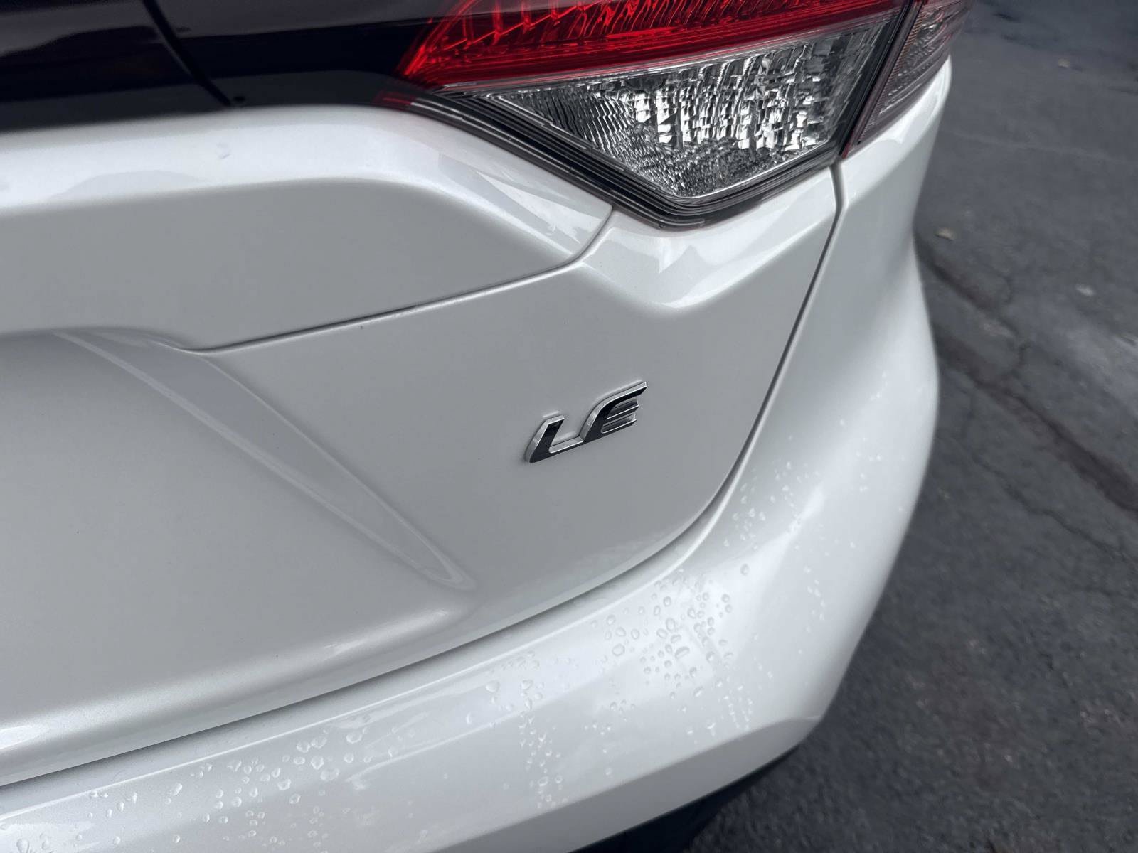 Used 2024 Toyota Corolla LE FWD image 6