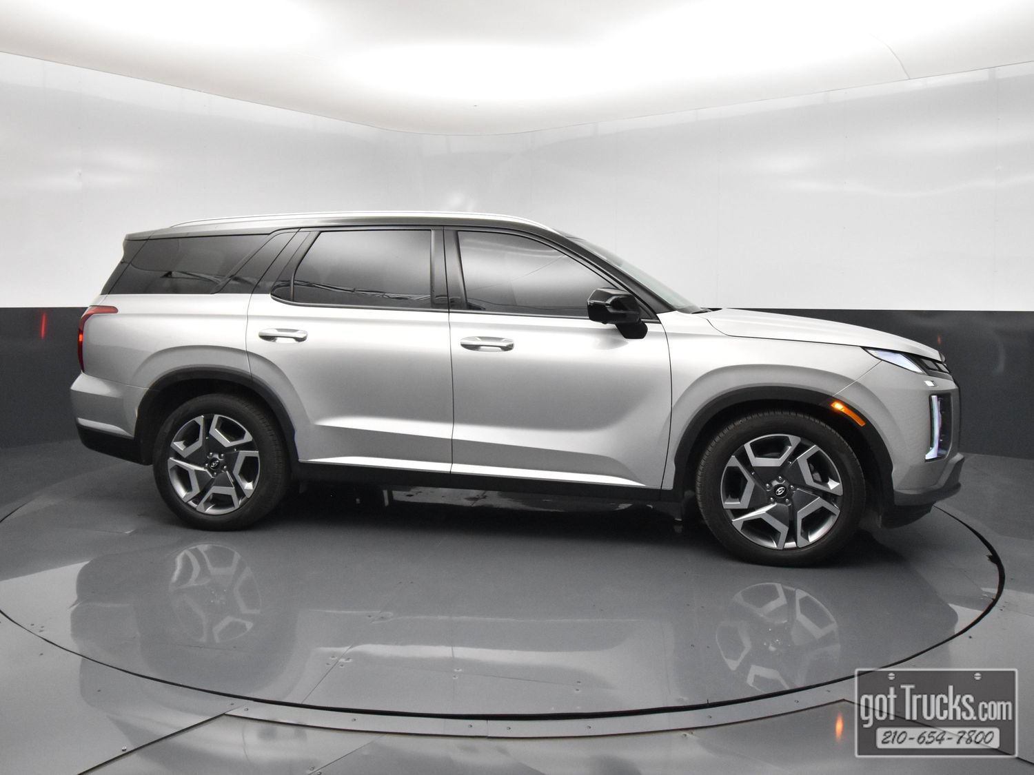Used 2024 Hyundai Palisade SEL w/ Premium Package FWD image 51