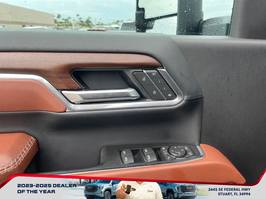Used 2025 GMC Sierra 2500 Denali Ultimate image 22