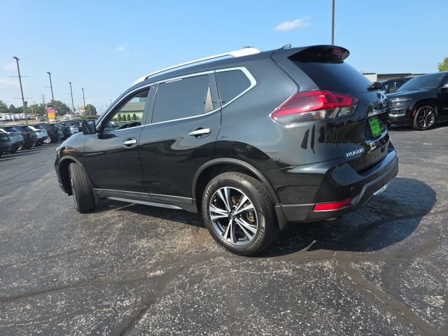 Used 2020 Nissan Rogue SV w/ Premium Package FWD image 4