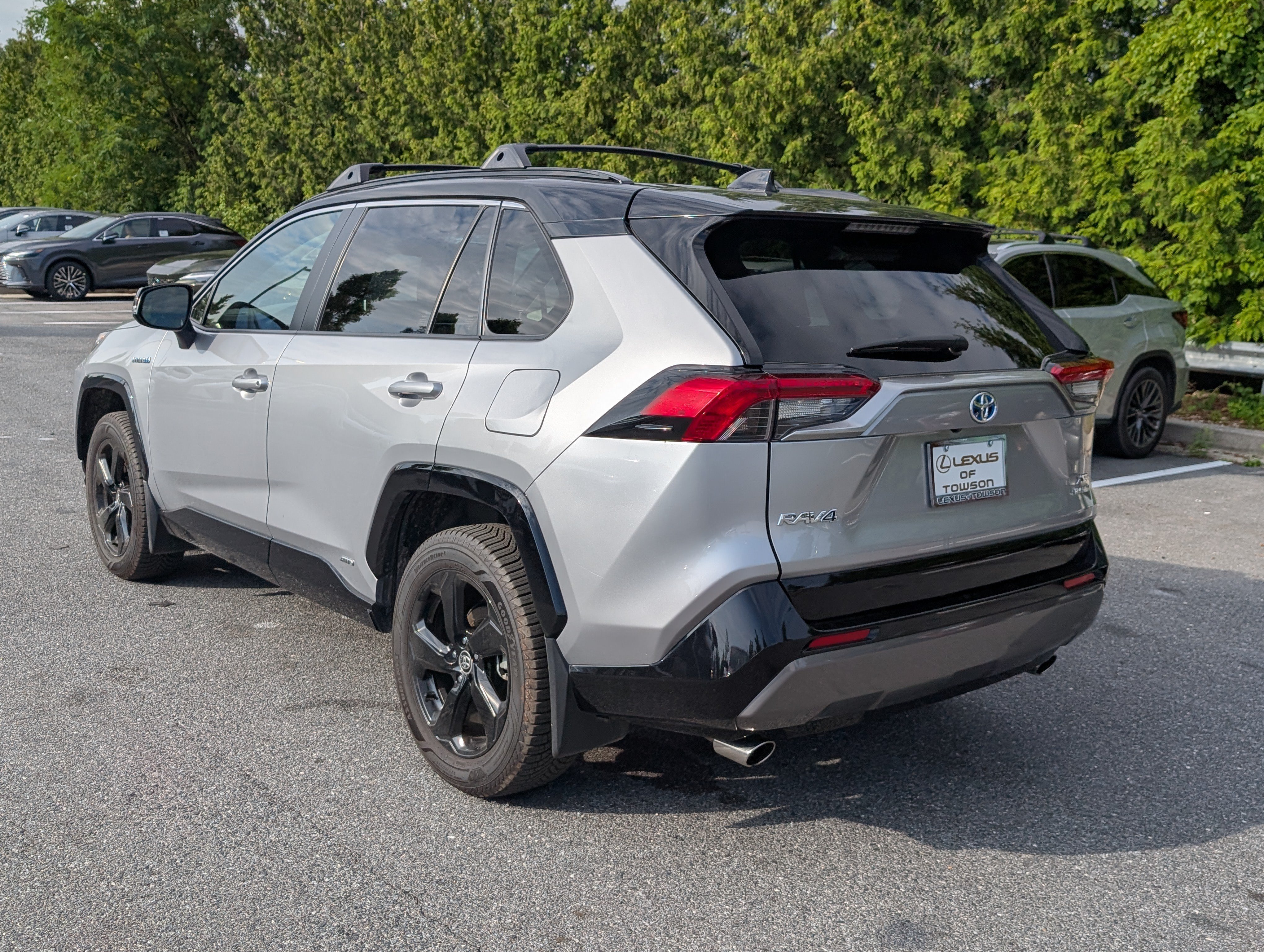 Used 2020 Toyota RAV4 XSE w/ XSE Grade Weather Package AWD/4WD image 5