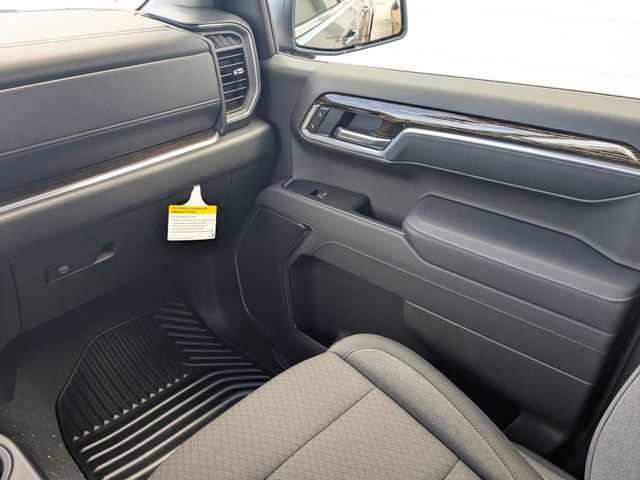 New 2026 GMC Sierra 1500 SLE w/ X31 Off-Road Package image 17