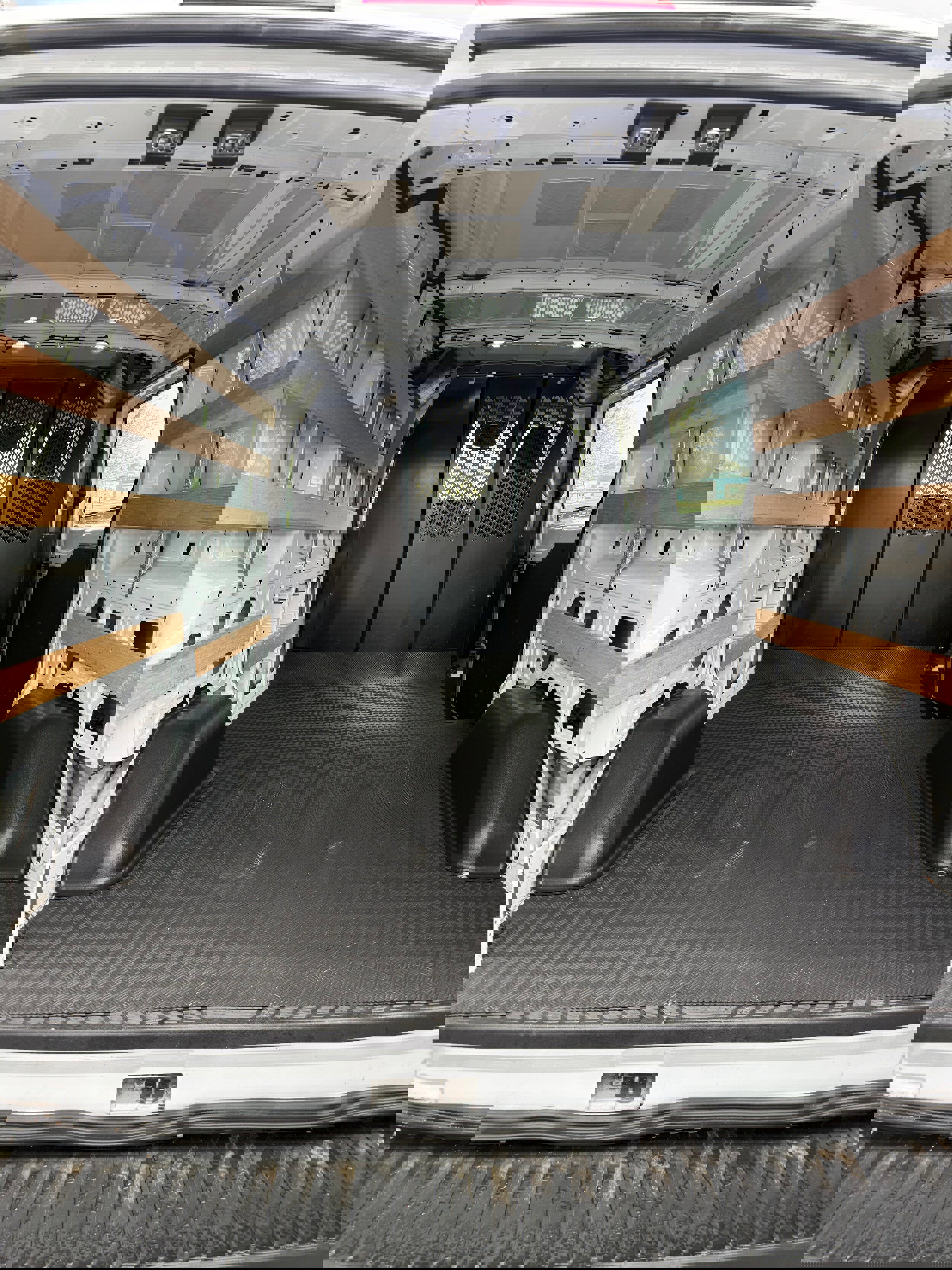 Used 2024 Ford Transit 250 Low Roof w/ Exterior Upgrade Package image 11