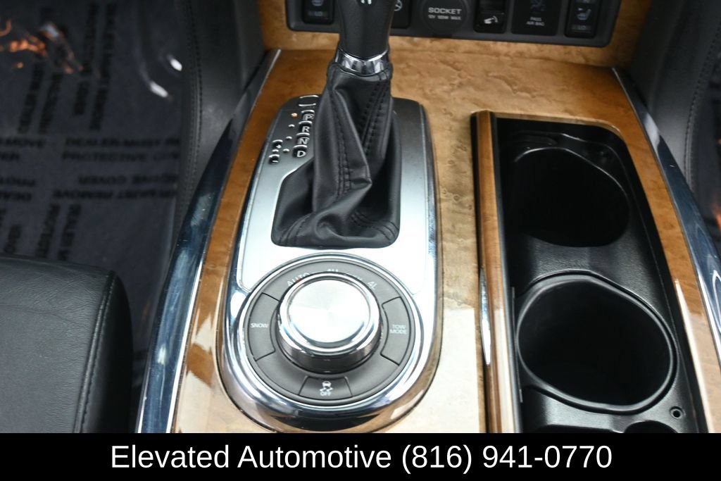 Used 2014 INFINITI QX80 4WD w/ Theater Package image 24