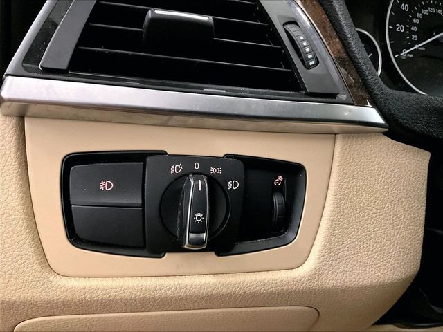 Used 2014 BMW 328i xDrive Wagon AWD/4WD image 31