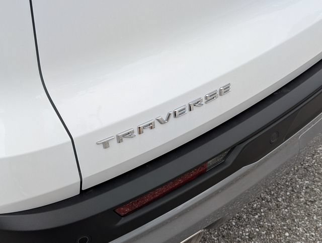 New 2026 Chevrolet Traverse LT FWD image 16