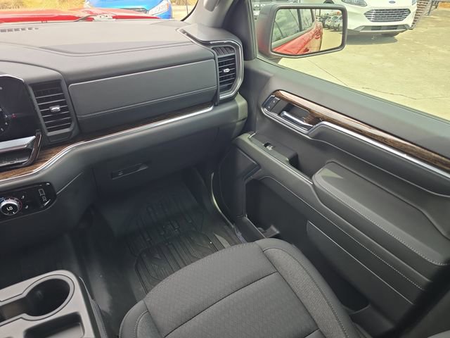 Used 2024 GMC Sierra 1500 Elevation w/ Max Trailering Package image 11