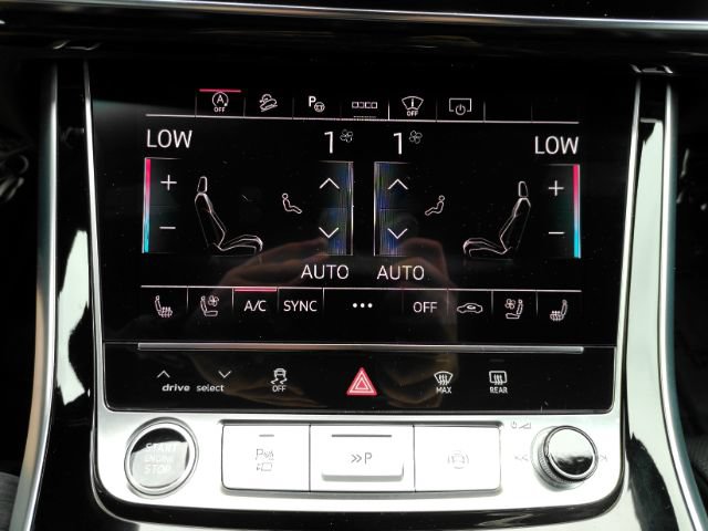 Used 2025 Audi Q7 3.0T Prestige w/ Prestige Package AWD/4WD image 48