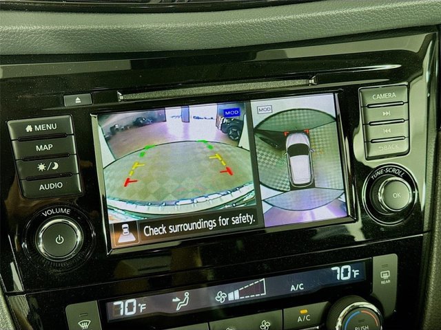 Certified 2022 Nissan Rogue Sport SL FWD image 17