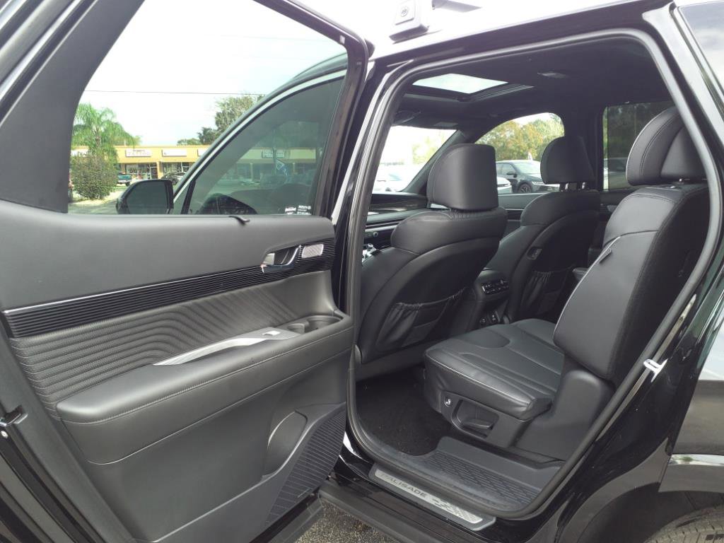 Used 2024 Hyundai Palisade Calligraphy image 7