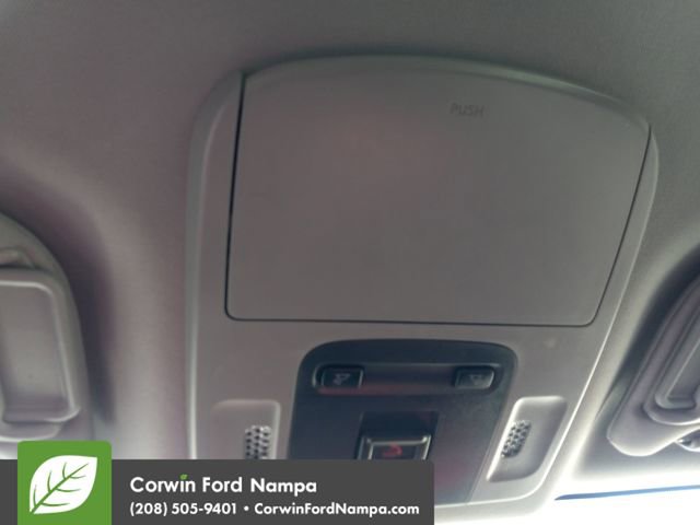 Used 2023 Toyota Camry SE w/ Cold Weather Package image 22