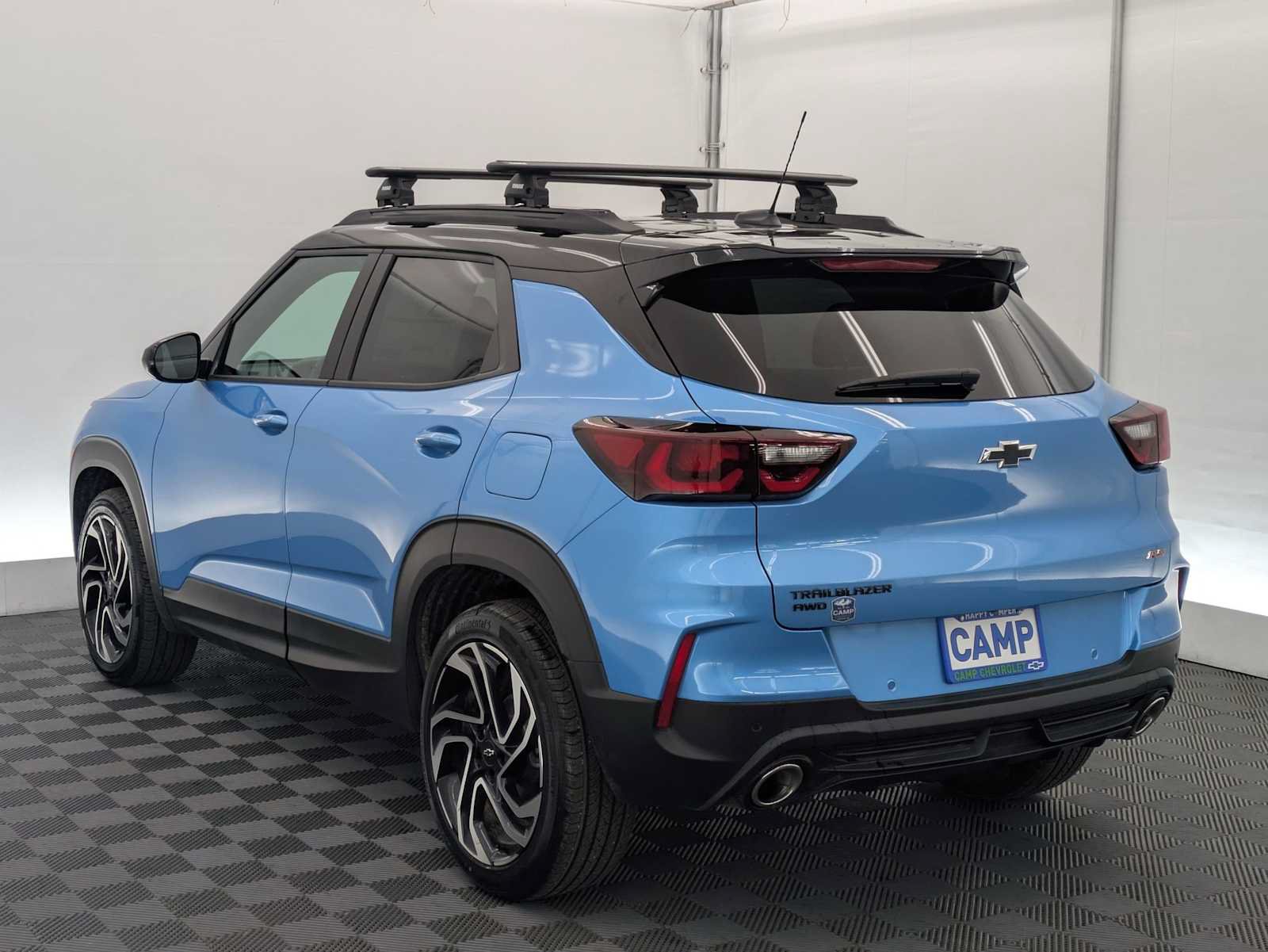 New 2025 Chevrolet TrailBlazer RS w/ Convenience Package AWD/4WD image 4