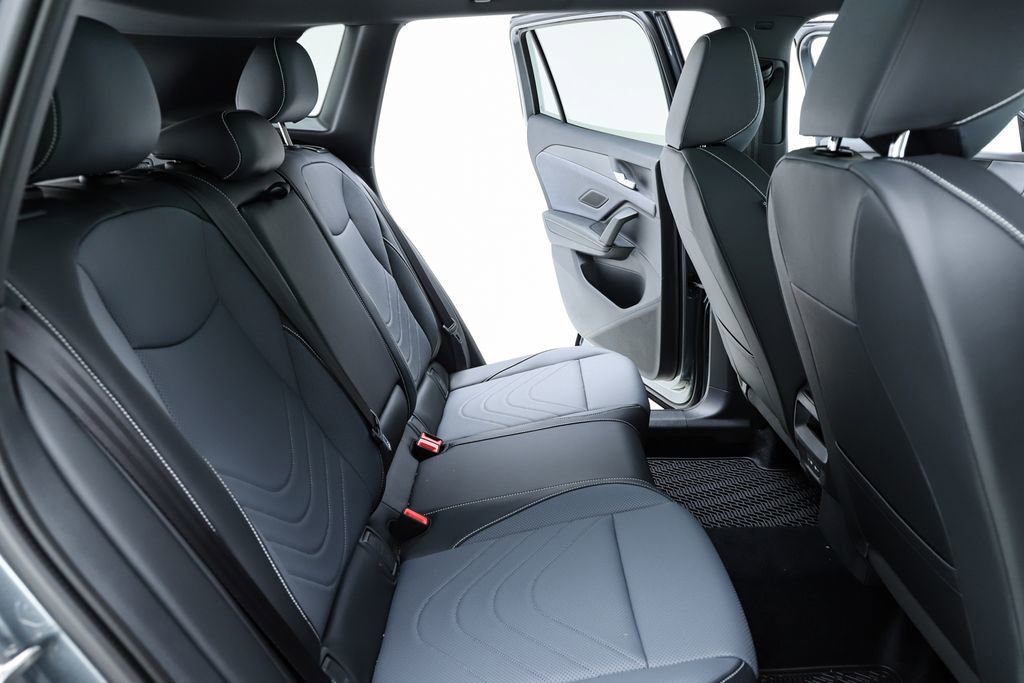 New 2026 Volkswagen Tiguan SE R-Line image 38