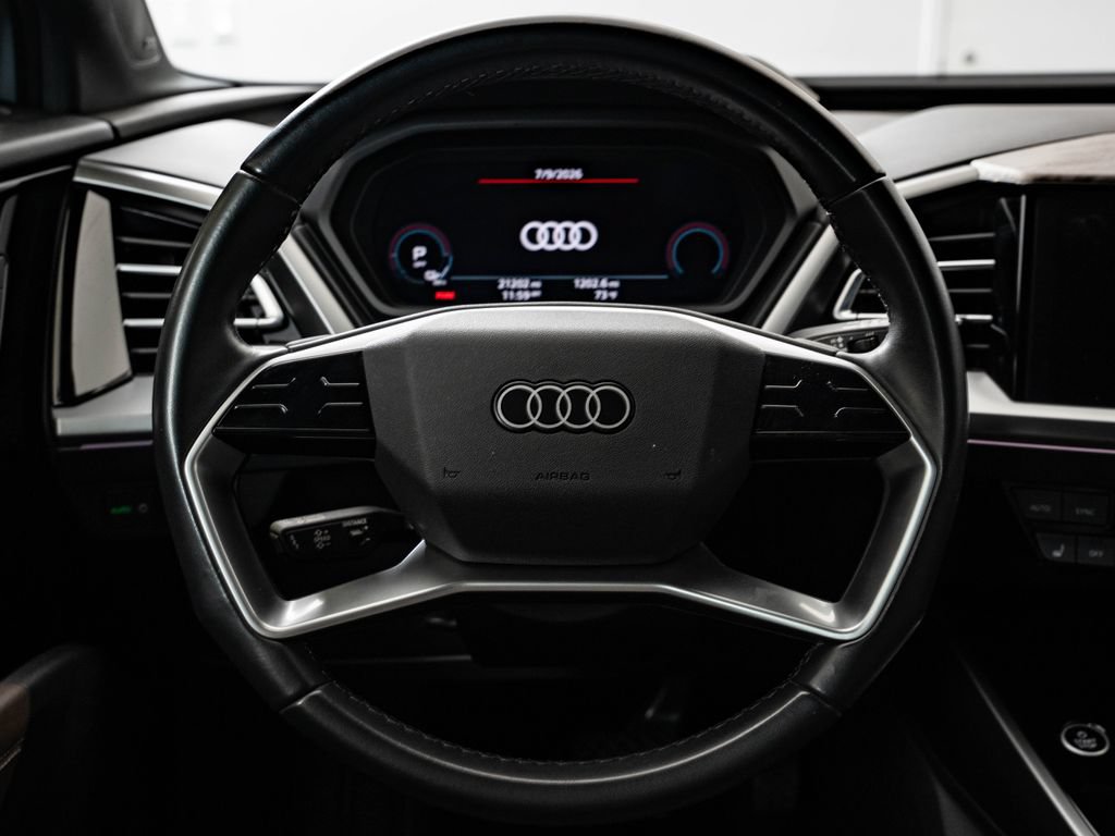 Used 2023 Audi Q4 e-tron Premium Plus w/ Premium Plus RWD image 40