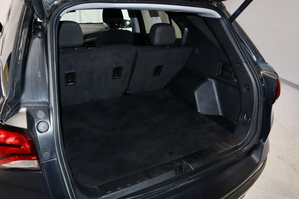 Used 2022 Chevrolet Equinox LT image 12