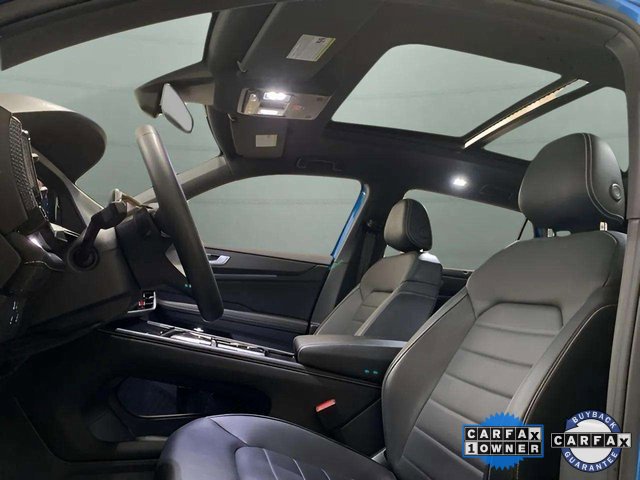 Used 2024 Volkswagen Atlas Cross Sport SEL image 27