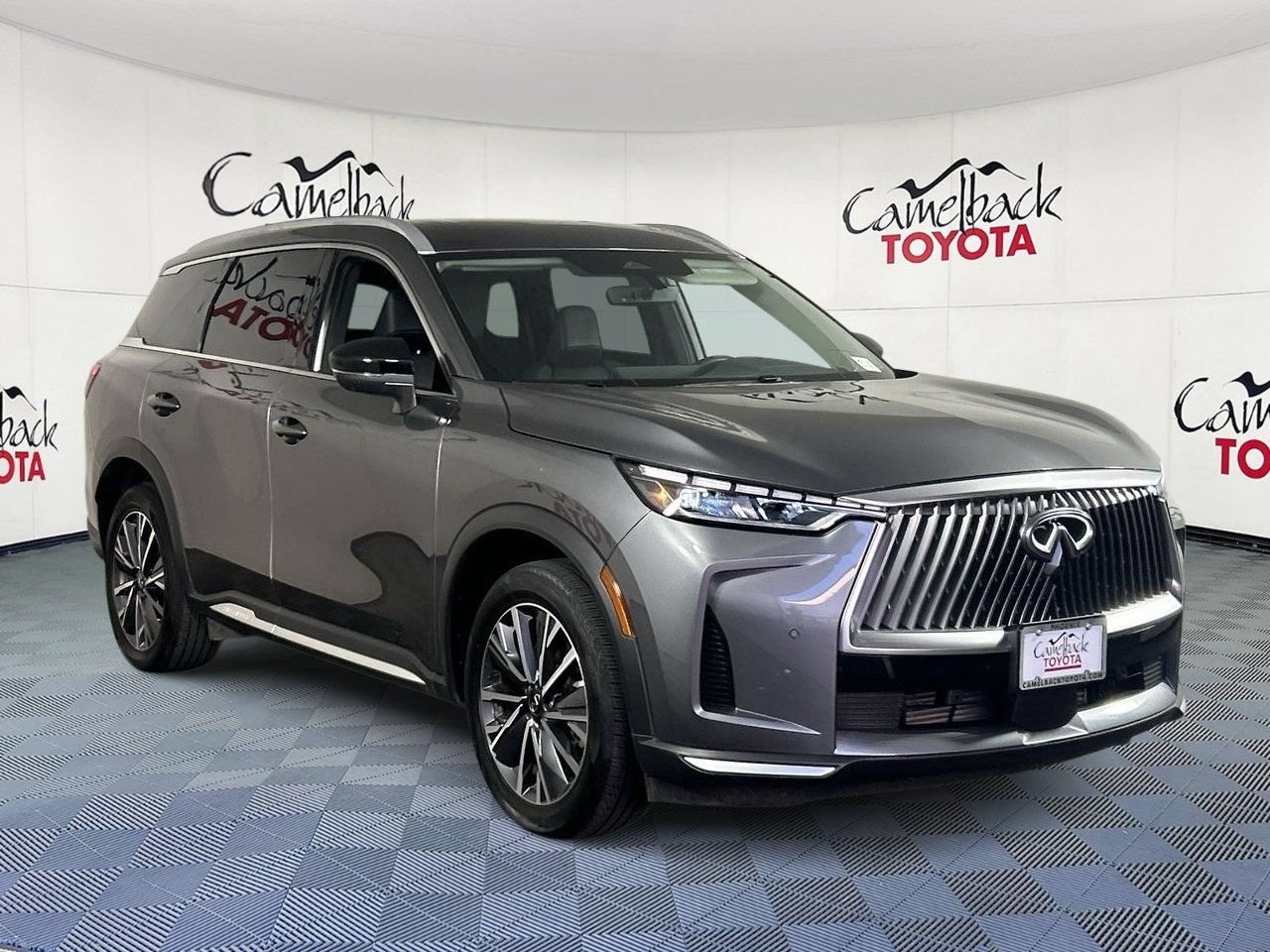 Used 2026 INFINITI QX60 Luxe AWD/4WD image 3
