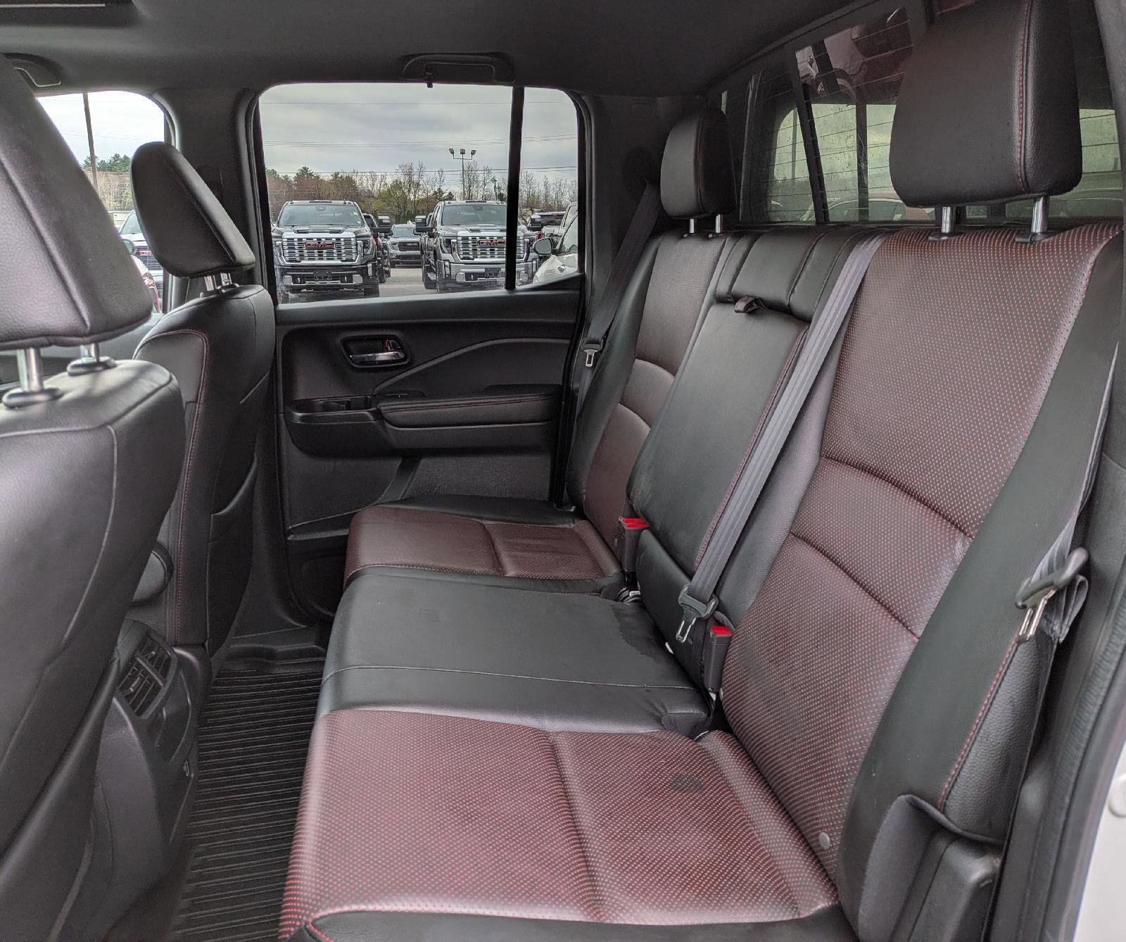 Used 2023 Honda Ridgeline Black Edition image 21