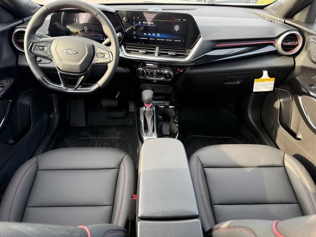 New 2026 Chevrolet Trax RS w/ Sunroof Package FWD image 7