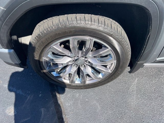 Used 2024 GMC Sierra 1500 Denali AWD/4WD image 16
