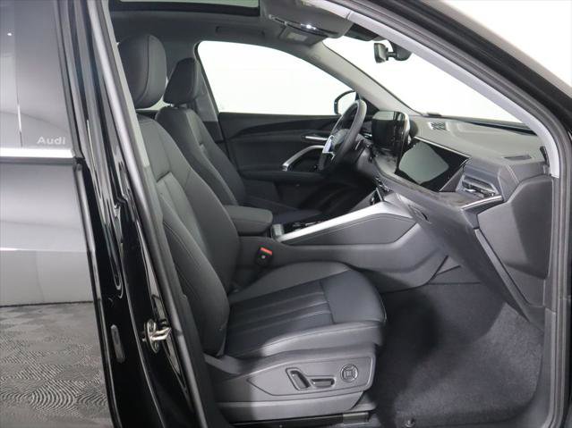 Used 2025 Audi Q5 Premium w/ Convenience Package AWD/4WD image 23