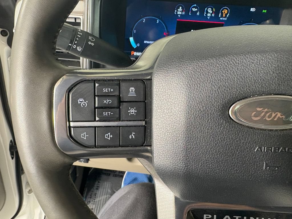 Used 2025 Ford F350 Platinum w/ Platinum Plus Package AWD/4WD image 22