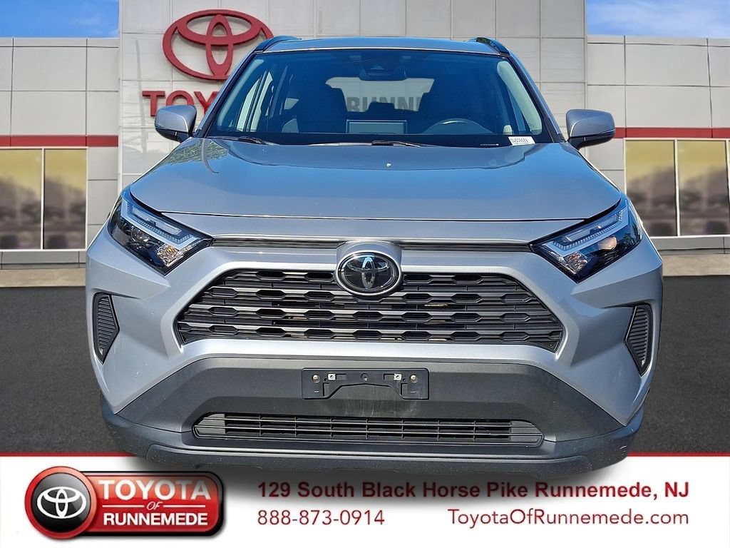 Certified 2025 Toyota RAV4 XLE AWD/4WD image 2