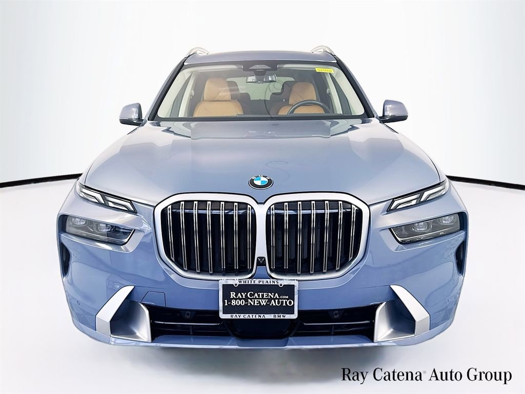 Certified 2023 BMW X7 xDrive40i w/ Premium Package image 2