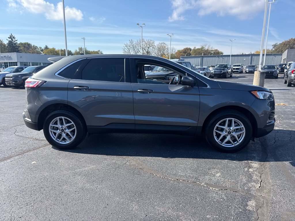 Used 2024 Ford Edge SEL w/ Convenience Package AWD/4WD image 6