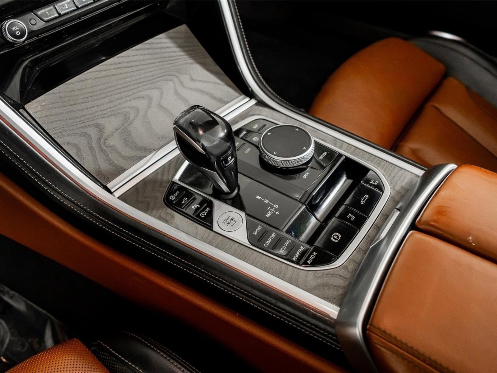 Used 2020 BMW 840i xDrive 840i xDrive Convertible w/ M Sport Package image 32