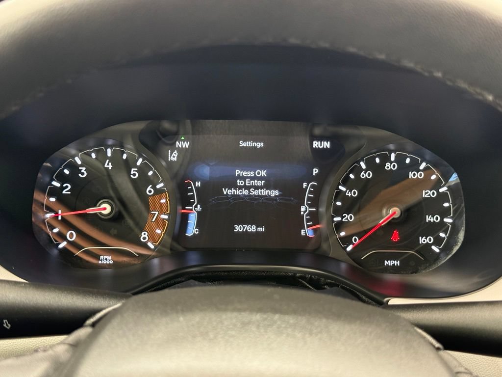 Used 2025 Jeep Compass Limited AWD/4WD image 34