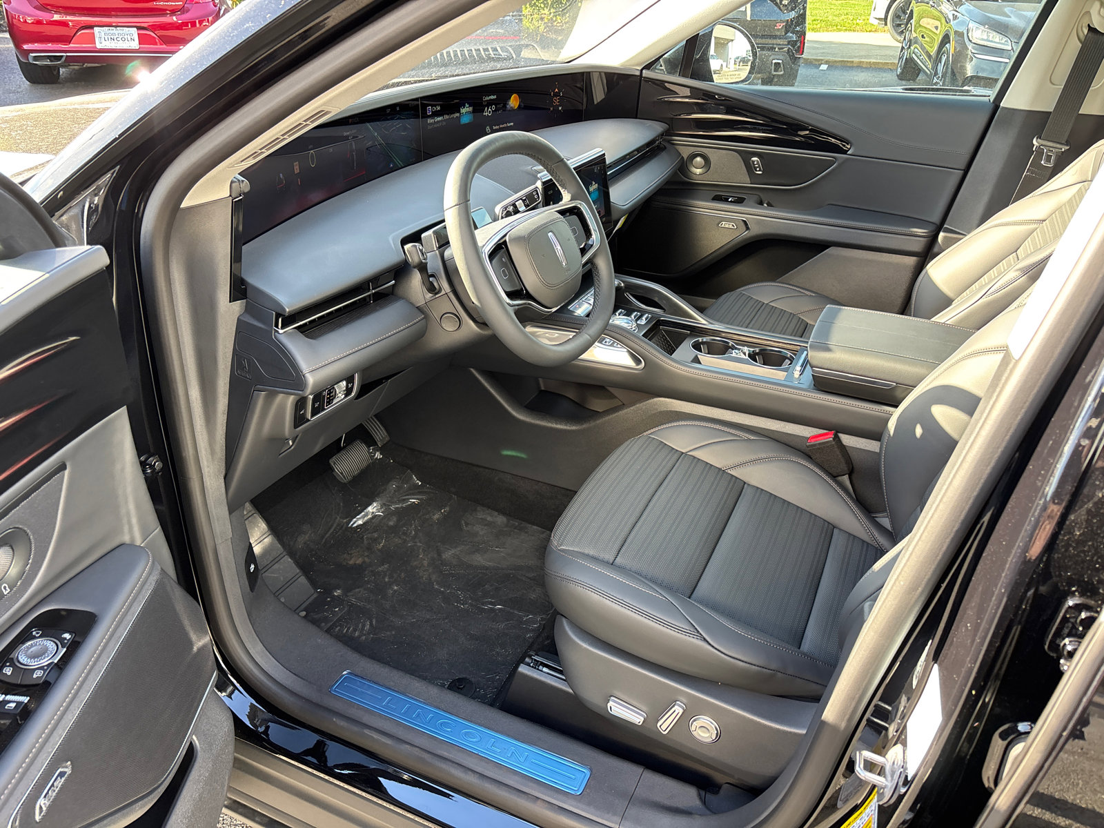 New 2026 Lincoln Nautilus Reserve w/ Jet Appearance Package image 26