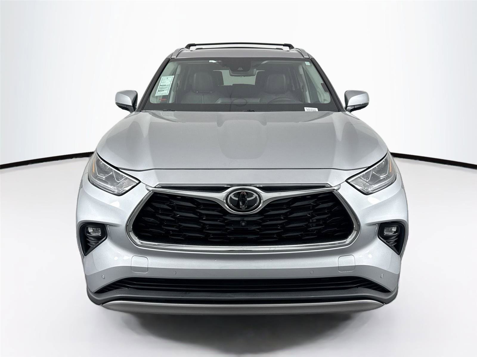 Certified 2021 Toyota Highlander Platinum AWD/4WD image 9