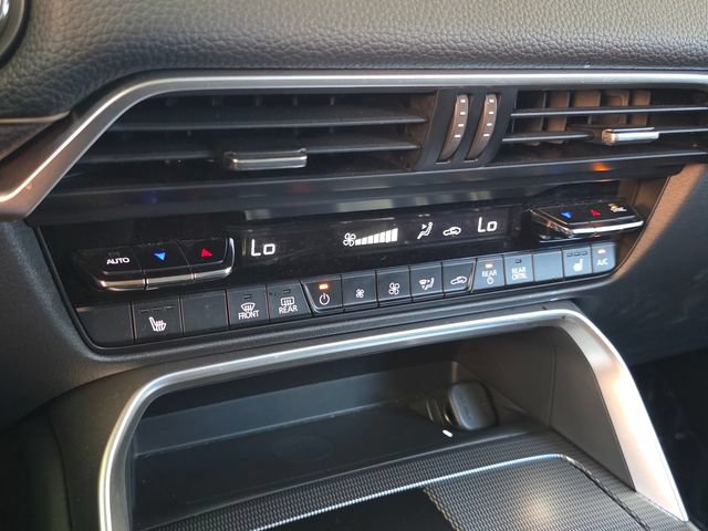 Certified 2025 MAZDA CX-70 Plug-In Hybrid w/ Premium Pkg AWD/4WD image 21