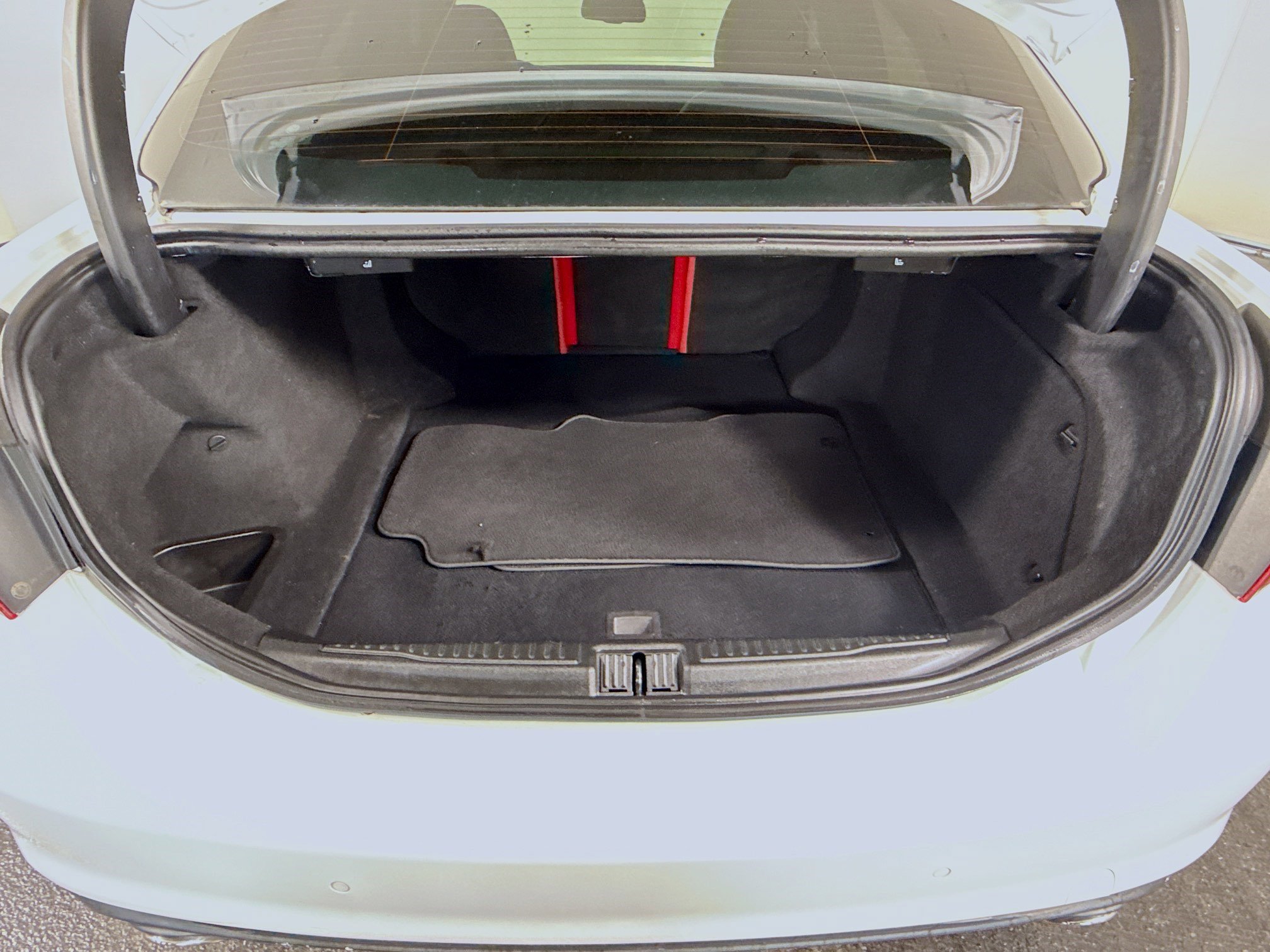 Used 2017 Alfa Romeo Giulia Base image 35