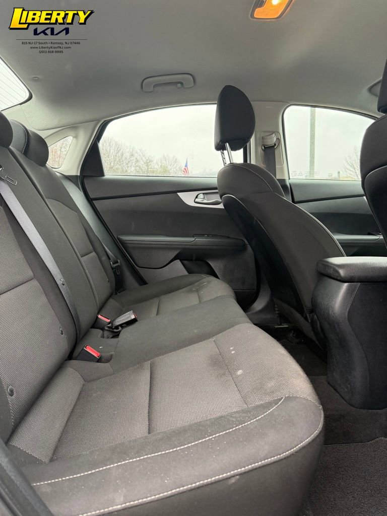 Used 2024 Kia Forte LXS image 10
