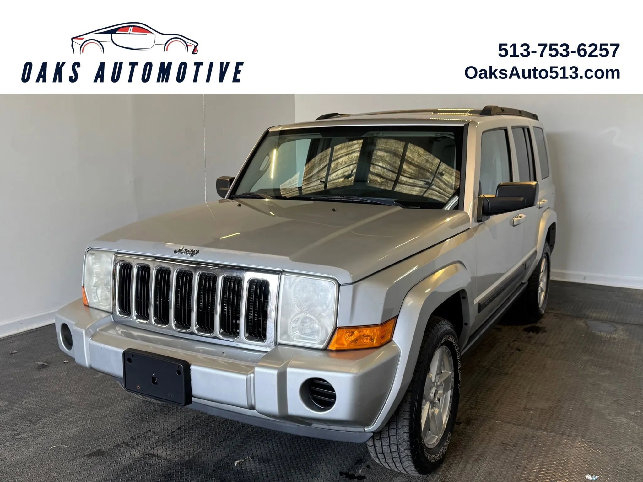 Used 2007 Jeep Commander Sport image 1