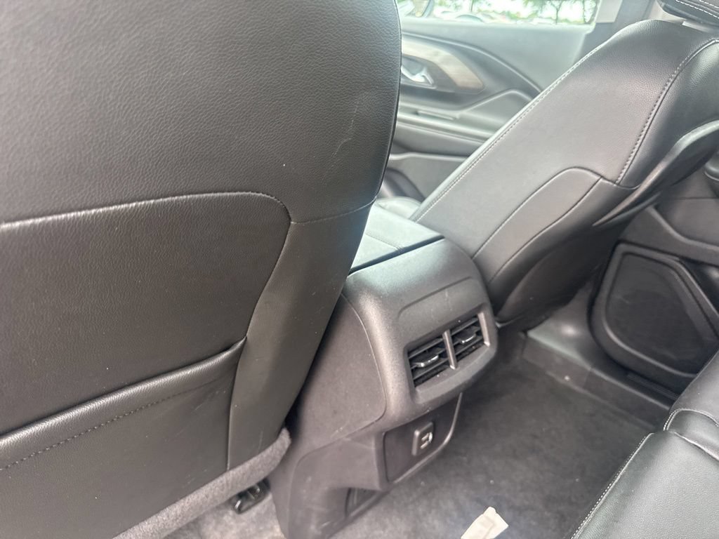Used 2024 GMC Terrain SLT FWD image 12