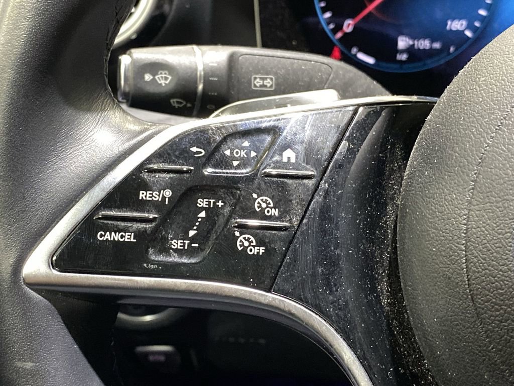 Used 2023 Mercedes-Benz E 350 4MATIC Sedan image 11