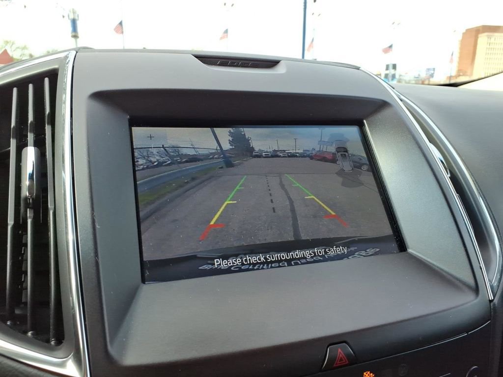 Certified 2020 Ford Edge Titanium image 20