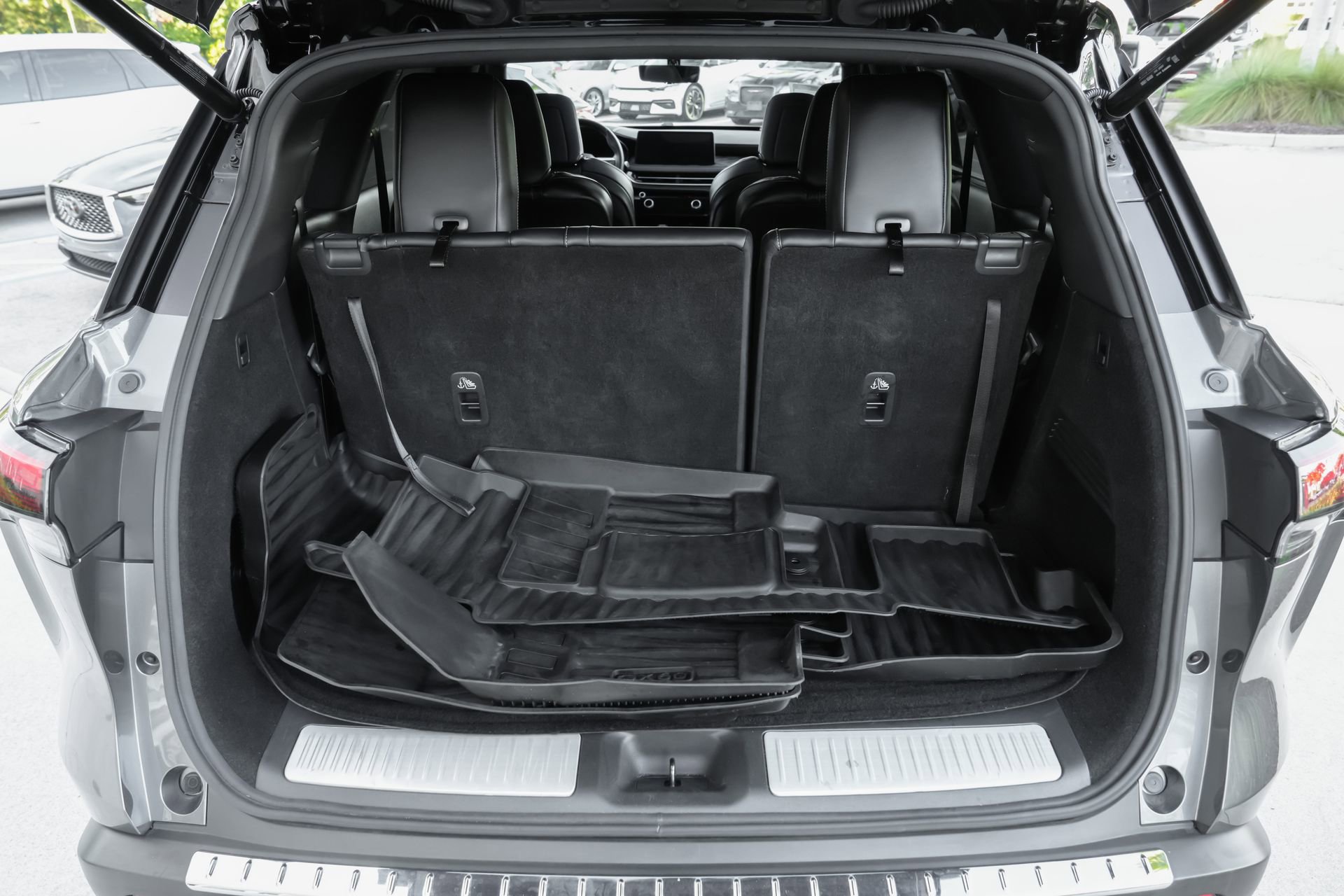 Used 2022 INFINITI QX60 Autograph w/ Cargo Package image 41