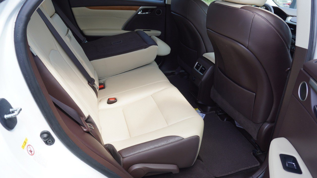 Used 2018 Lexus RX 450h AWD w/ Premium Package image 12