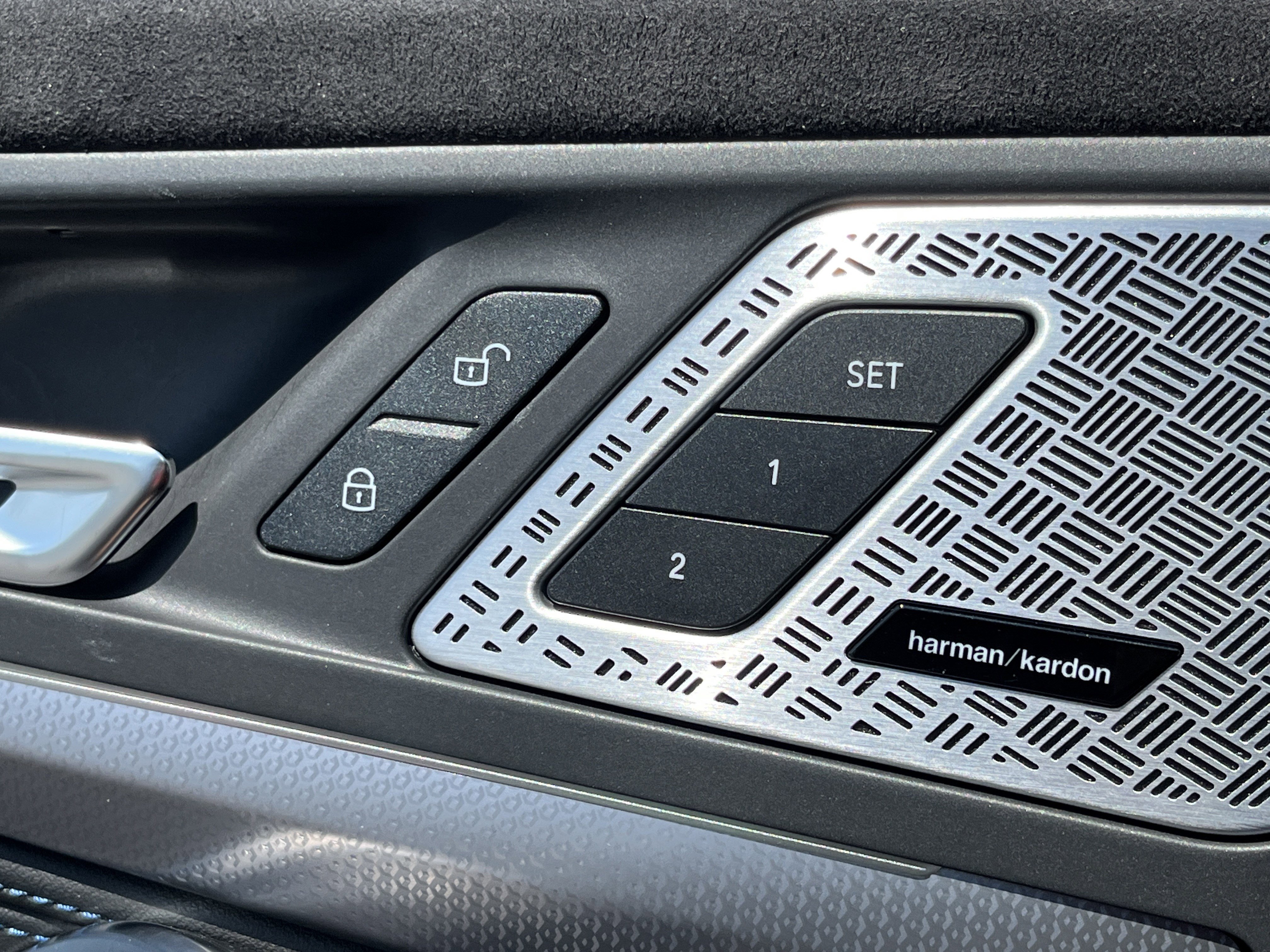 New 2025 BMW X2 M35i w/ Premium Package image 18