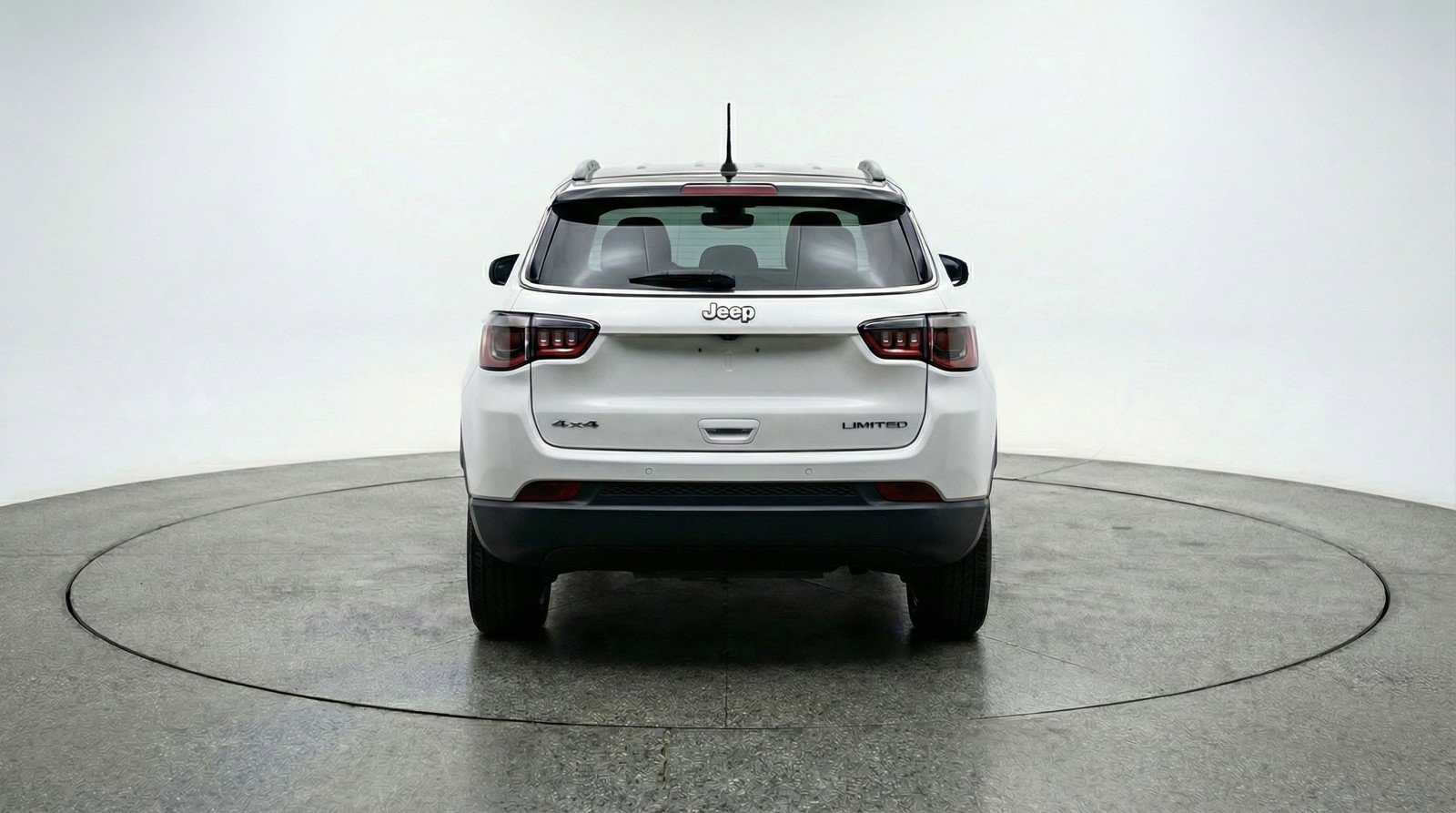 Used 2025 Jeep Compass Limited AWD/4WD image 7