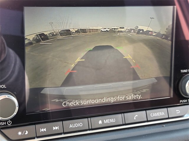 Certified 2025 Nissan Rogue SV image 16