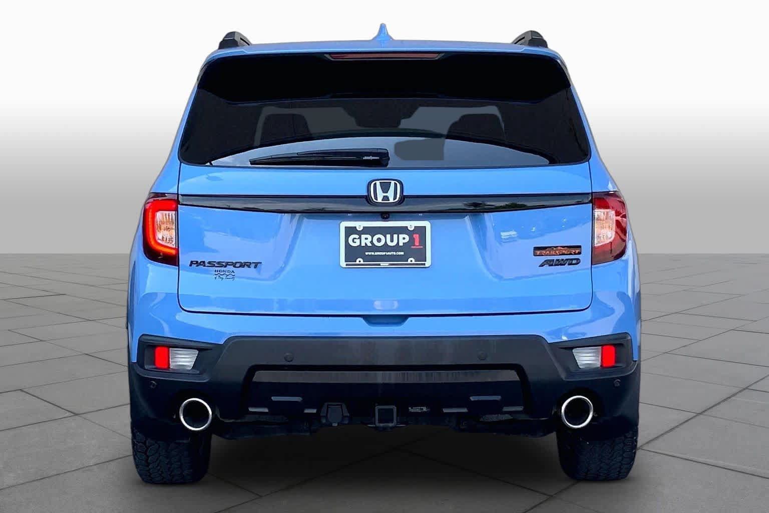 Used 2024 Honda Passport TrailSport image 5