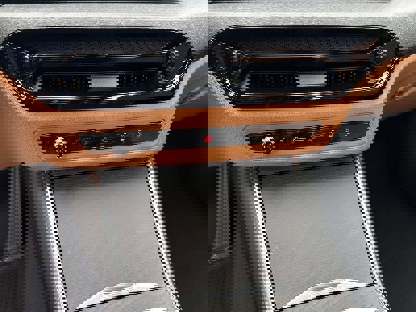 Used 2026 BMW 330i xDrive Sedan w/ Premium Package image 20