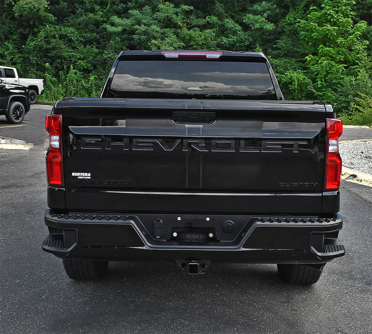 Used 2022 Chevrolet Silverado 1500 Custom w/ Rally Edition AWD/4WD image 7